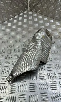 Jeep Grand Cherokee Heat shield in engine bay 