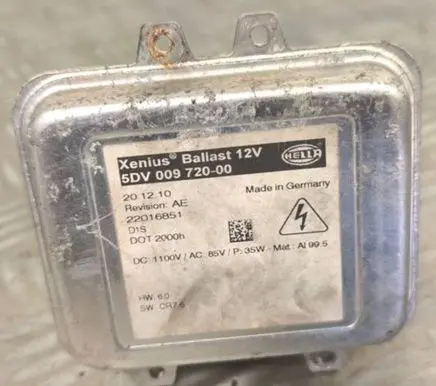 Opel Insignia A Voltage converter/converter module 5DV00972000 22016851