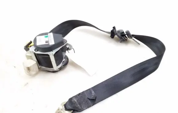 Skoda Octavia Mk2 (1Z) Front seatbelt 1Z0857702A