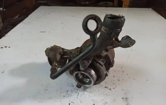 Peugeot 407 Turbo 9661306080 7641081