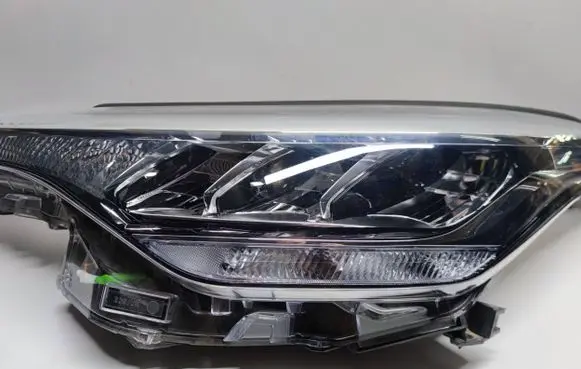 Toyota C-HR I Headlight/headlamp 8150F418000