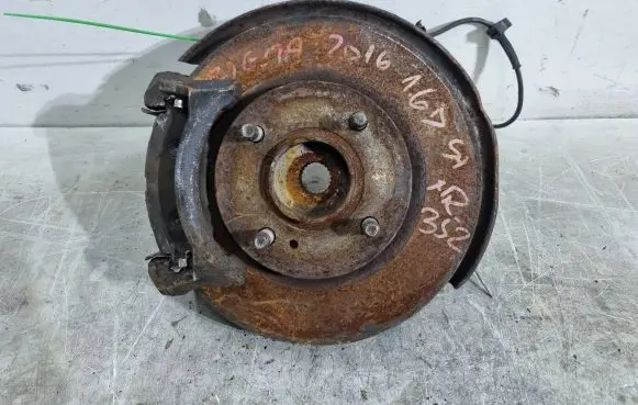 Ford B-MAX Front wheel hub spindle knuckle AY1C-3K171-BA