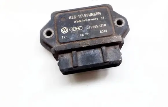Volkswagen Golf II Ignition amplifier control unit 211905351d