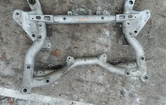 Mercedes-Benz E W212 Front subframe 