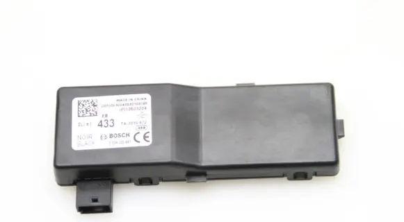 Opel Mokka Door central lock control unit/module 13503204