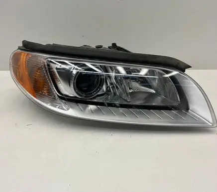 Volvo XC70 Headlight/headlamp 31383541 6336600000