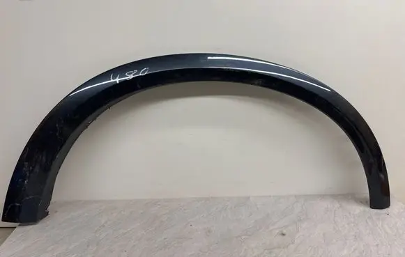 Volvo XC90 Front arch trim 30655182