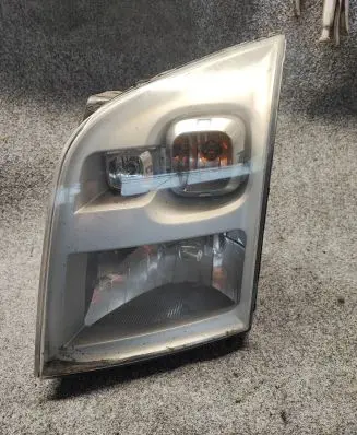 Ford Transit Headlight/headlamp 6C111SW030 CUJ9A 10100748