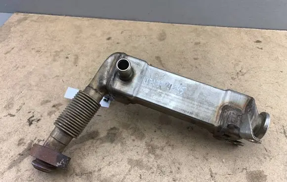 BMW 3 E90 E91 EGR valve cooler 7794245 11717794245