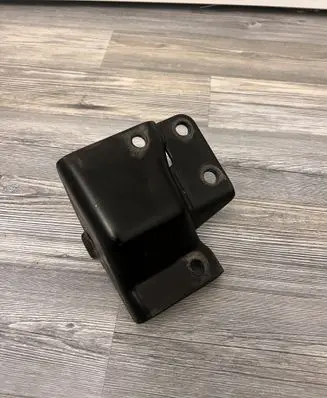 KIA Ceed Engine mounting bracket 