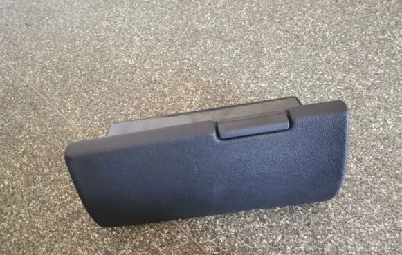 Skoda Fabia Mk2 (5J) Glove box 5J1857096A