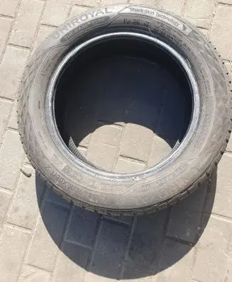 Volkswagen Polo V 6R R15 winter tire 19565r15