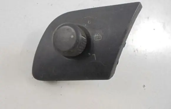 Skoda Fabia Mk1 (6Y) Wing mirror switch 6Y1959565F