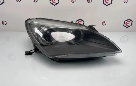 BMW 6 F06 Gran coupe Headlight/headlamp 7222084