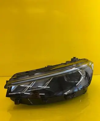 Volkswagen PASSAT B9 Headlight/headlamp 3J1941005