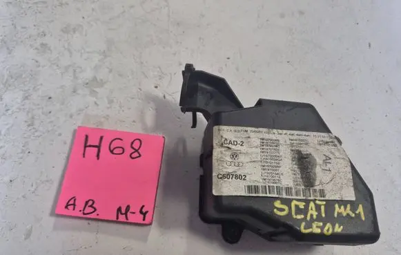 Seat Leon (1M) Fuse module 1M1970006B