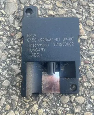 BMW 5 E60 E61 Bluetooth antenna 6928461
