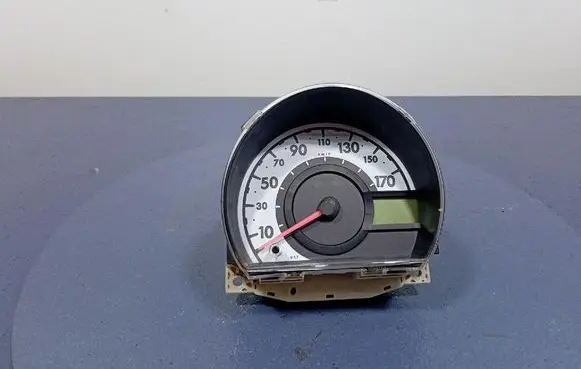 Toyota Aygo AB10 Speedometer (instrument cluster) 83800-0H011