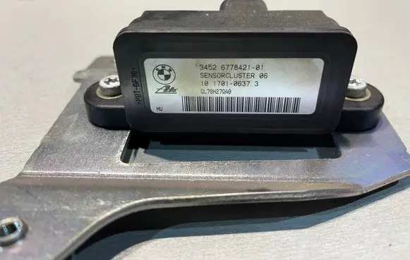 BMW 3 E92 E93 ESP acceleration yaw rate sensor 6778421 GL78H27QA0 10170106373
