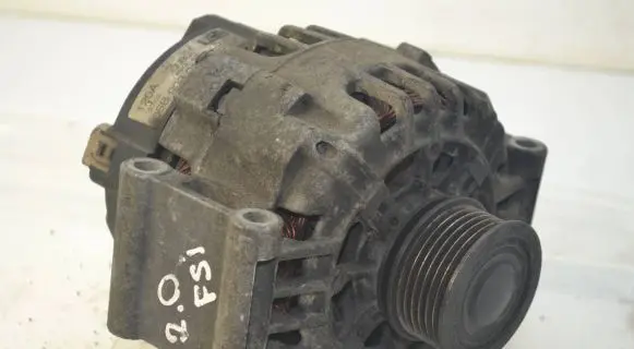 Audi A4 S4 B7 8E 8H Generator/alternator 06B903016AE 2542738A SG12B075