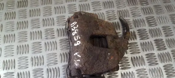 Mazda 3 I Front brake caliper