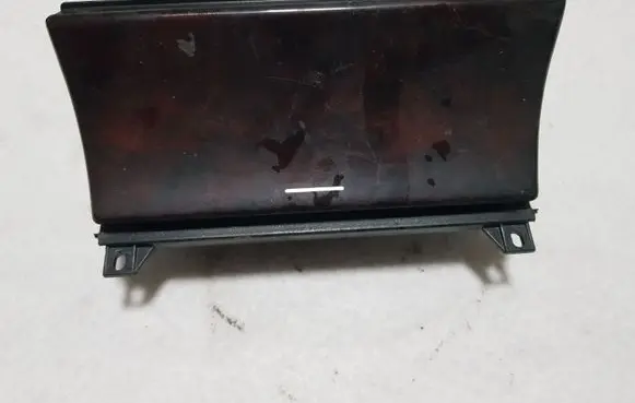Mercedes-Benz E AMG W210 Car ashtray