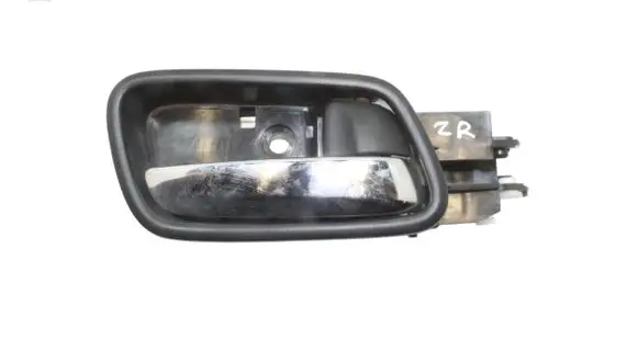 Honda CR-V Rear door interior handle