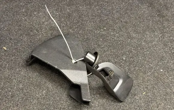Chevrolet Camaro Seat trim 13588186 2558375 RC1231