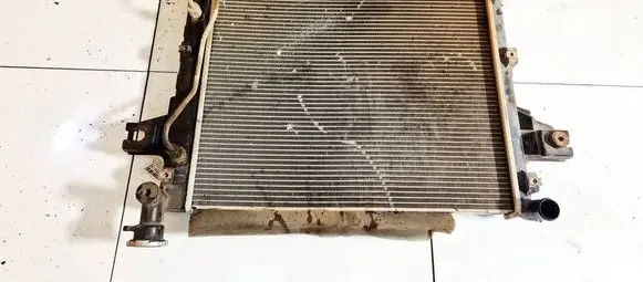 Jeep Grand Cherokee (WJ) Coolant radiator