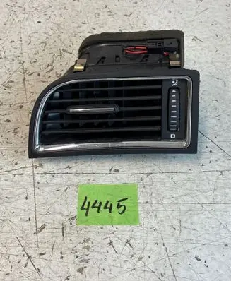 Skoda Superb B6 (3T) Dashboard side air vent grill/cover trim 3T0819701 1461148