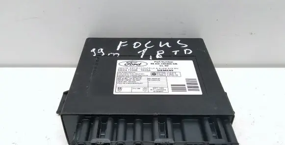 Ford Focus Comfort/convenience module 98AG15K600DB 5WK47230B
