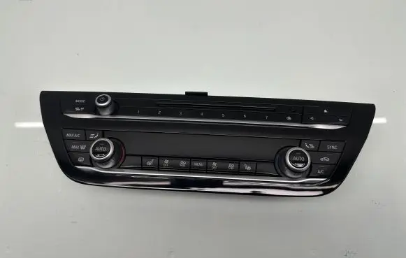 BMW 5 G30 G31 Climate control unit 6834463 11419110 C6834463