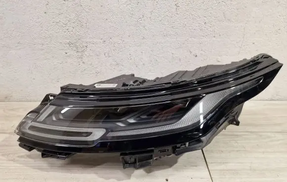 Land Rover Evoque II Headlight/headlamp M8d2-13w030-ha