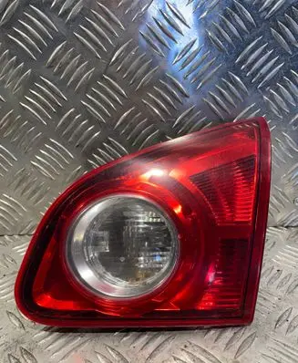 Nissan Qashqai Tailgate rear/tail lights 26550JD800