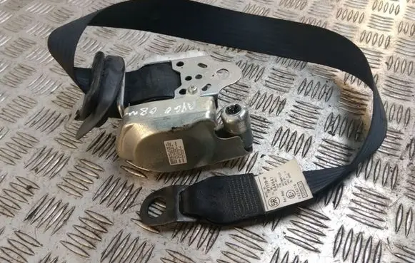 Toyota Aygo AB10 Front seatbelt 7P1170
