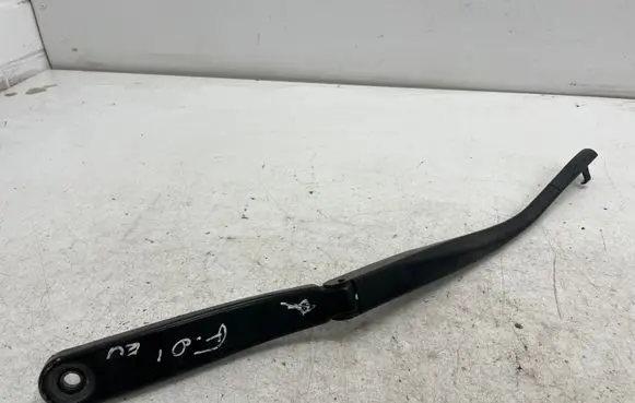 BMW 7 F01 F02 F03 F04 Front wiper blade arm 7182459