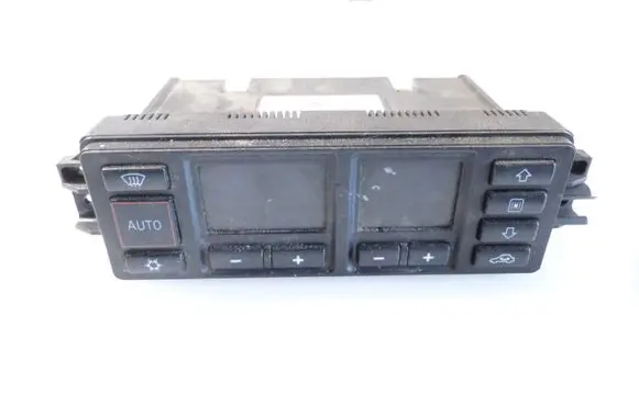 Audi A4 S4 B5 8D Climate control unit 5HB00760804