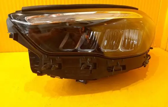 Mercedes-Benz GLA H247 Headlight/headlamp A2479066307