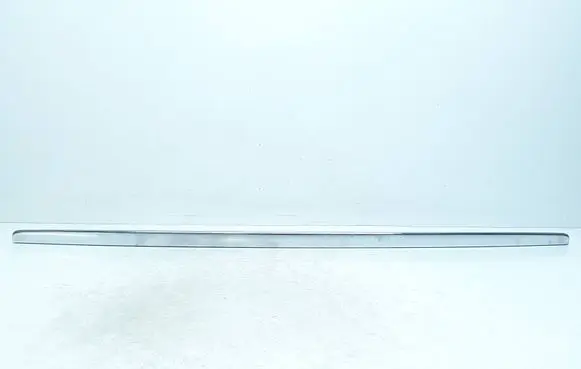 Volvo XC90 Tailgate trim 31217298 30695582