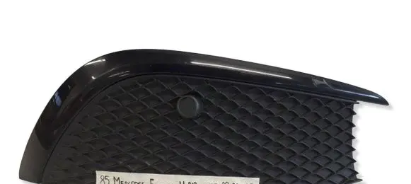 Mercedes-Benz E W213 Front bumper lower grill A2138853003