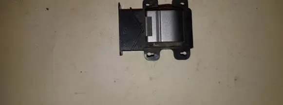 Honda FR-V Electric window control switch M20783