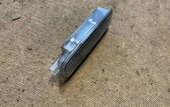 Audi TT Mk1 Front seat light 8L0947105A