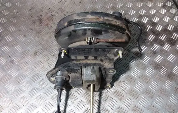 Peugeot 607 Brake booster 9640238180