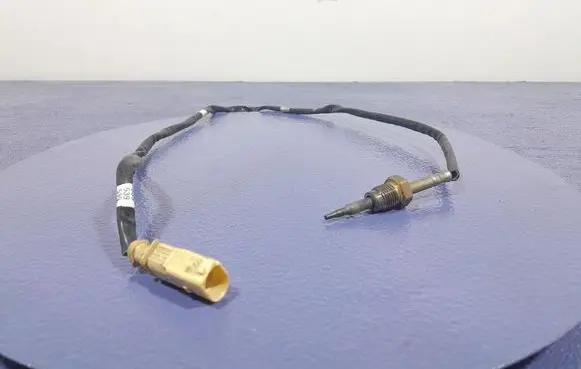 Skoda Kodiaq Interior temperature sensor 04L906088FD