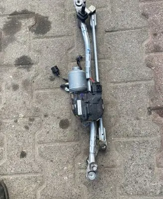 Audi A6 C7 Front wiper linkage and motor 4G1955023C