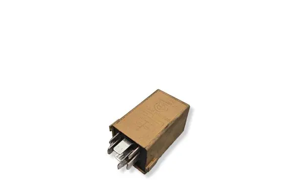 BMW 5 E39 Window control relay 61368384505