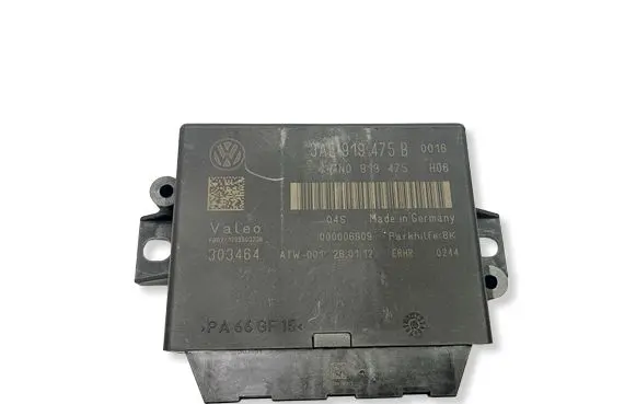 Volkswagen PASSAT CC Parking PDC control unit/module 000006909