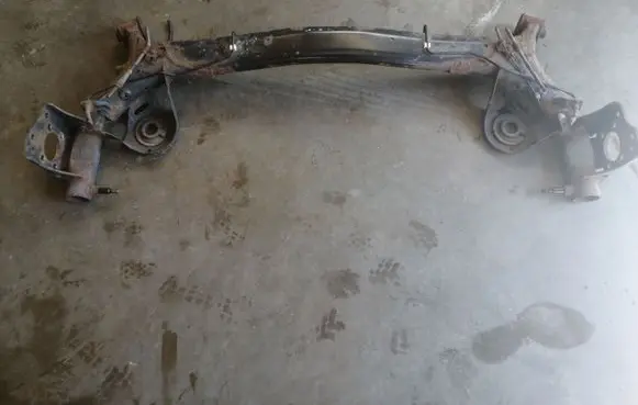 Fiat Sedici Rear axle beam 
