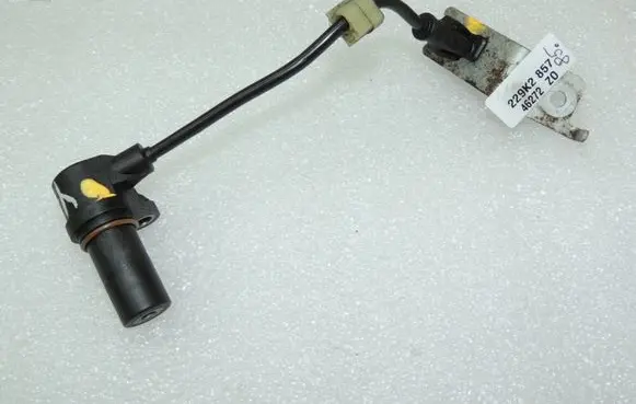 Honda FR-V Crankshaft speed sensor 37500RBDE01 0281002659