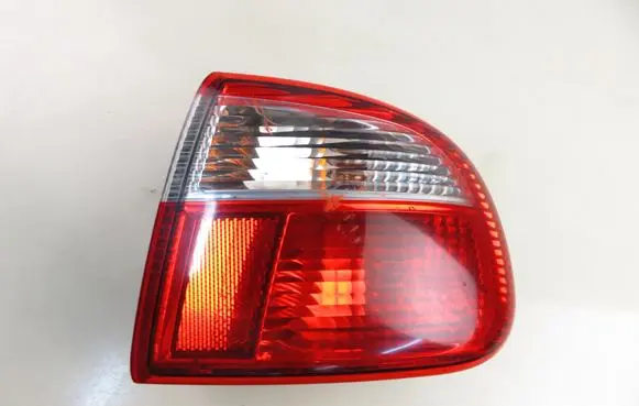 Seat Toledo II (1M) Rear/tail lights 1M5945096B